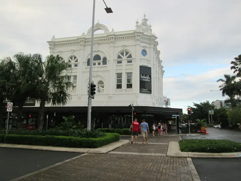 Day 06 – Melbourne Leisure & Fly to Cairns