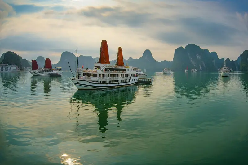 Halong Bay Cruise